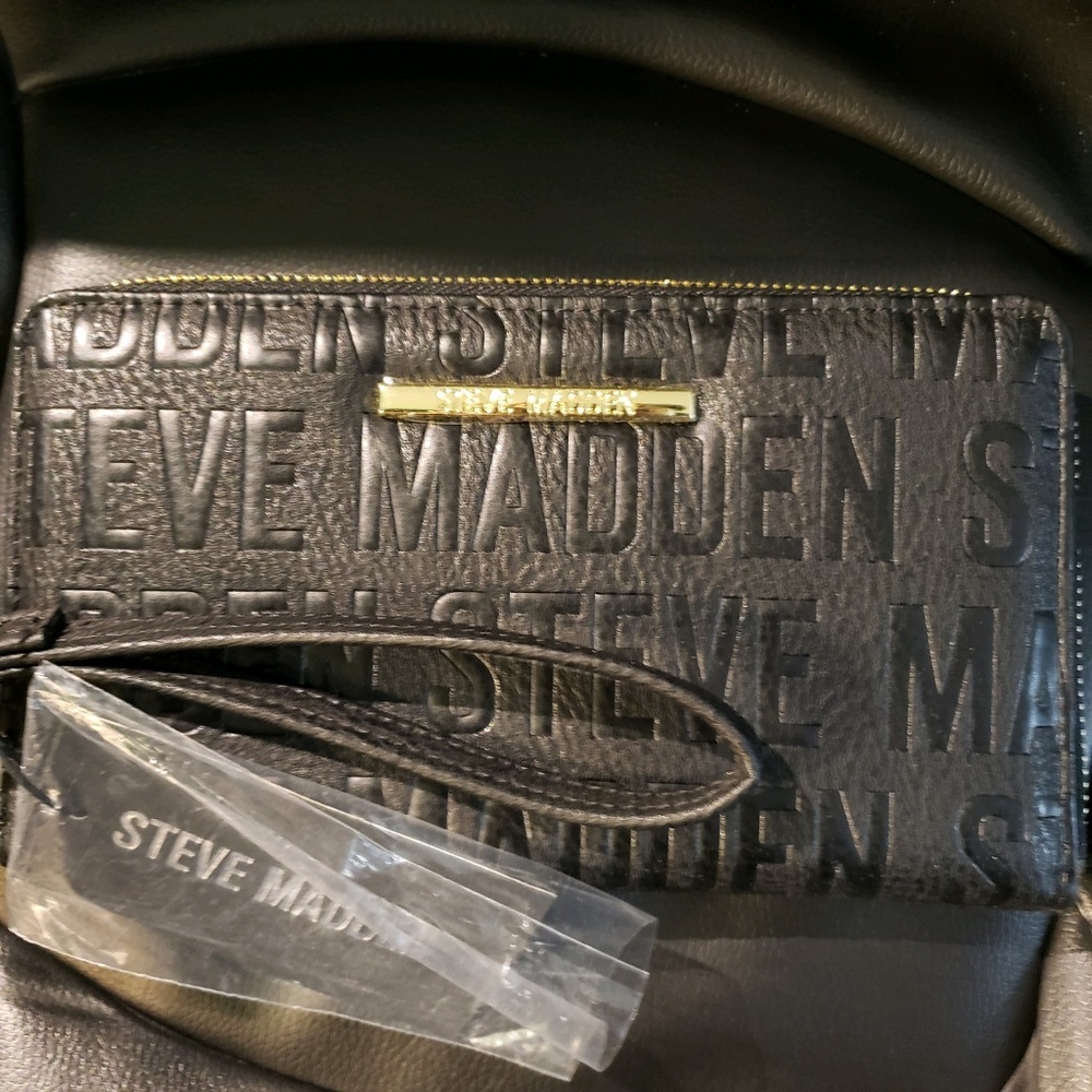 STEVE MADDEN WALLET / WRISTLET